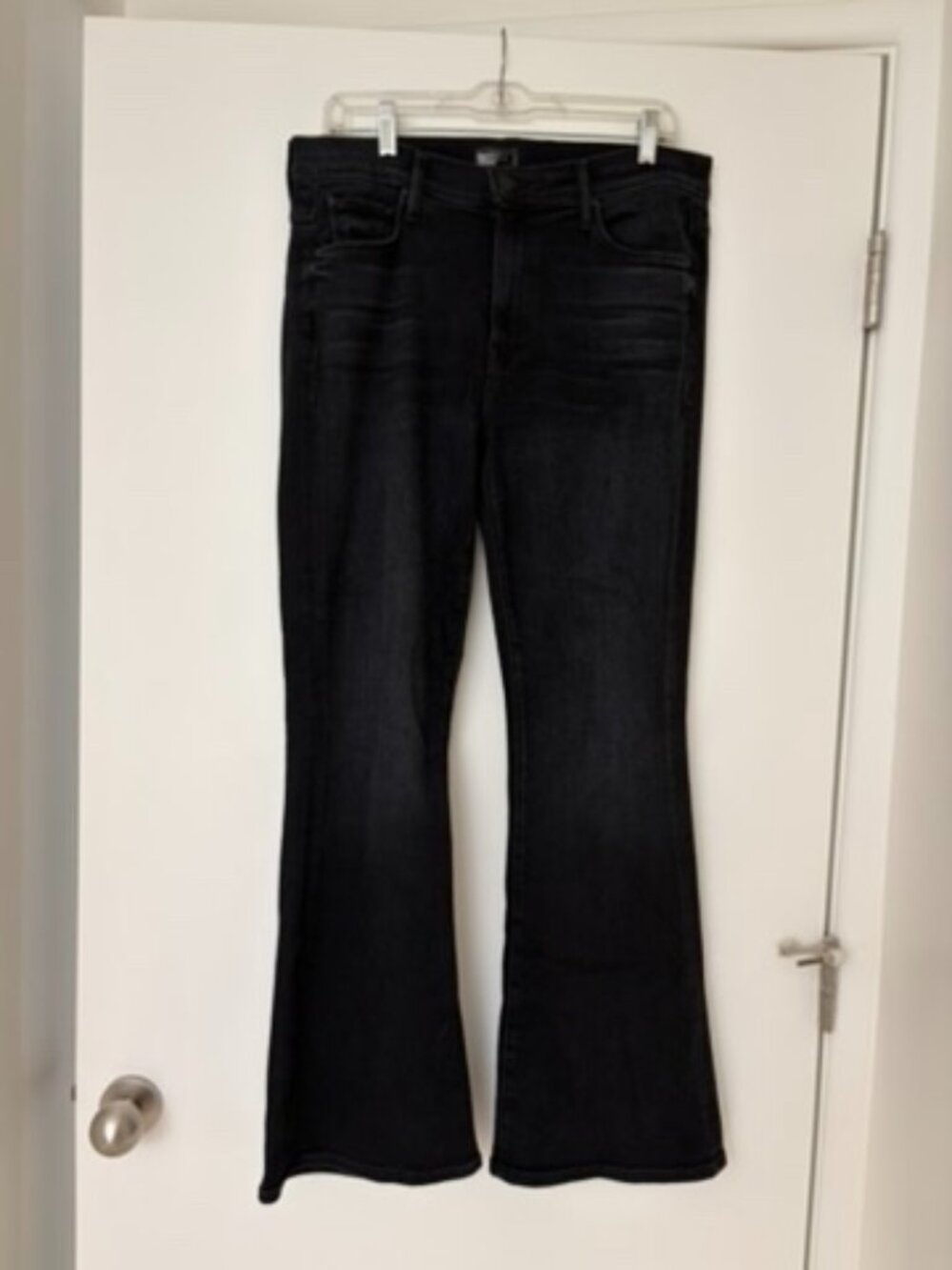 MOTHER JEANS - Weekender Style- Size 32 Bootcut, high rise